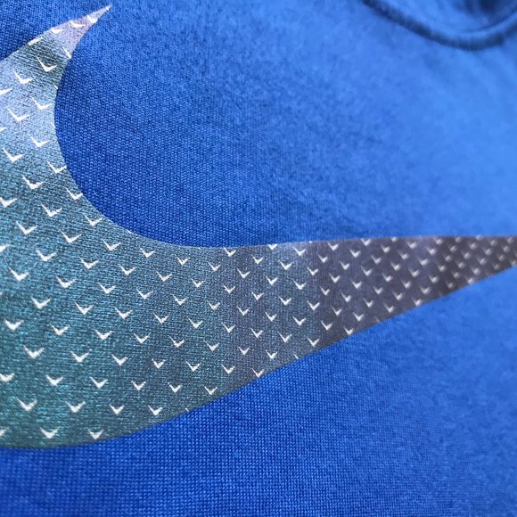 Nike Dri-FIT Big Kids' Swoosh Training T-Shirt Lg - Picture 5 of 8